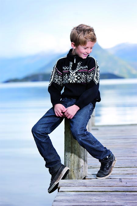 Dale of Norway Stetind Sweater Kids' (Black / Vino Tinto / Cream