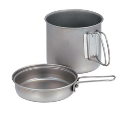 	Snow Peak 1-Person Trek 1400 Titanium Cookware (Titanium)